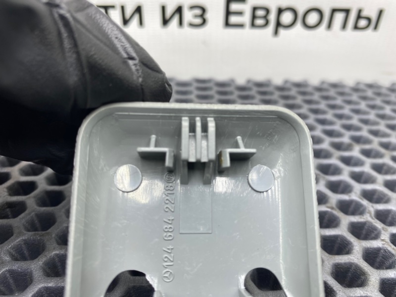 Заглушка полозьев сиденья, 500 рублей, Калининград