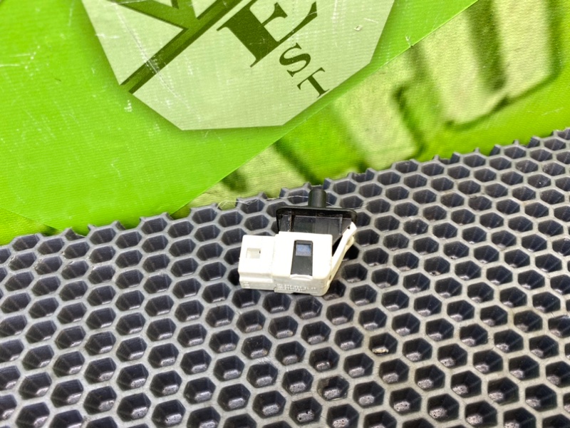 Концевик двери, 500 рублей, Калининград