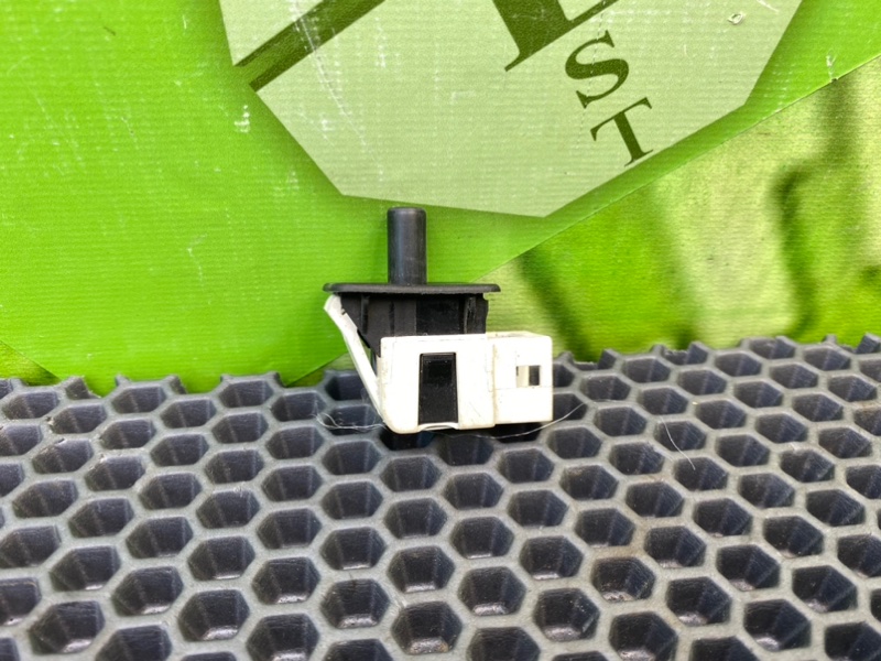 Концевик двери, 500 рублей, Калининград