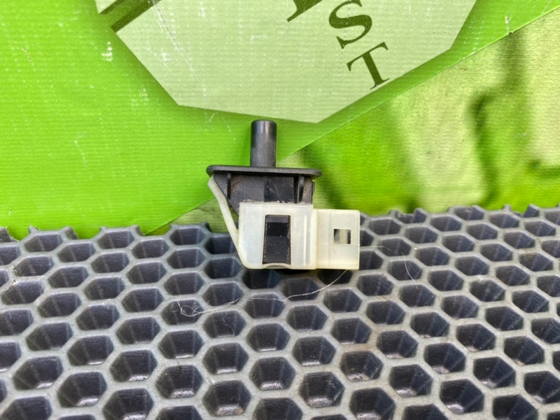 Концевик двери, 500 рублей, Калининград