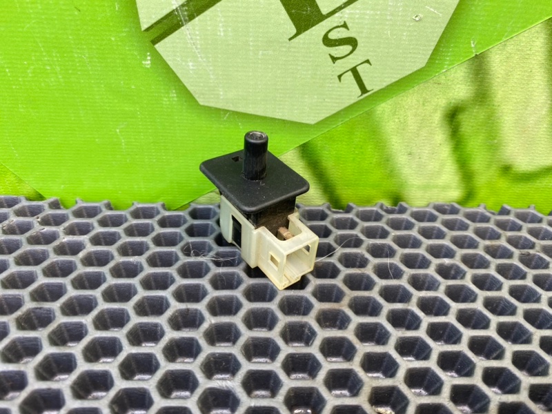 Концевик двери, 500 рублей, Калининград