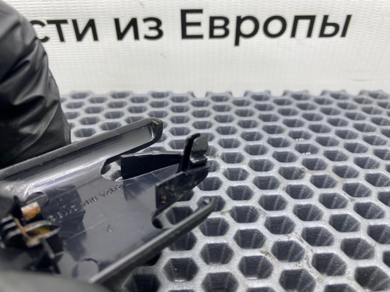 Заглушка полозьев сиденья, 500 рублей, Калининград