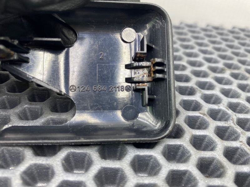 Заглушка полозьев сиденья, 500 рублей, Калининград