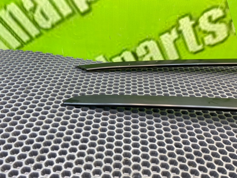 Молдинг лобового стекла, 1700 рублей, Калининград