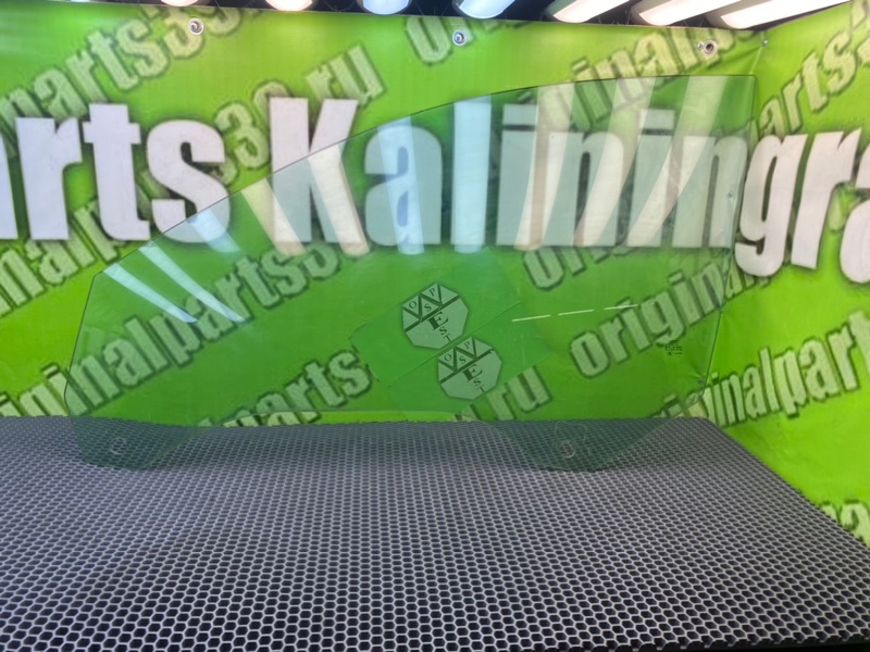 Стекло двери, 1700 рублей, Калининград