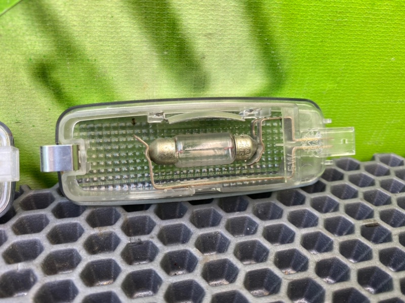 Плафон подсветки салона, 1000 рублей, Калининград