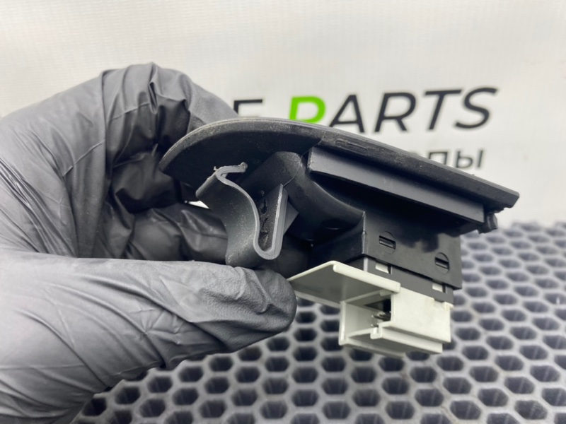 Кнопка эсп, 1000 рублей, Калининград