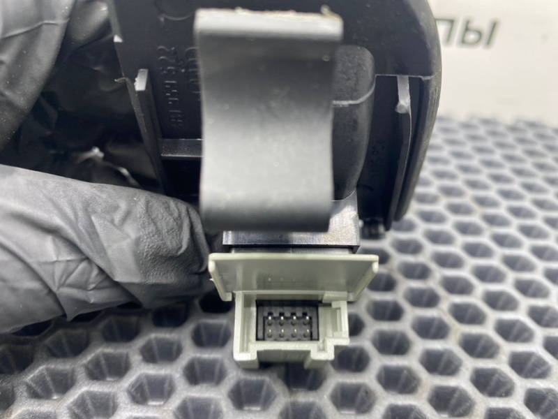 Кнопка эсп, 1000 рублей, Калининград