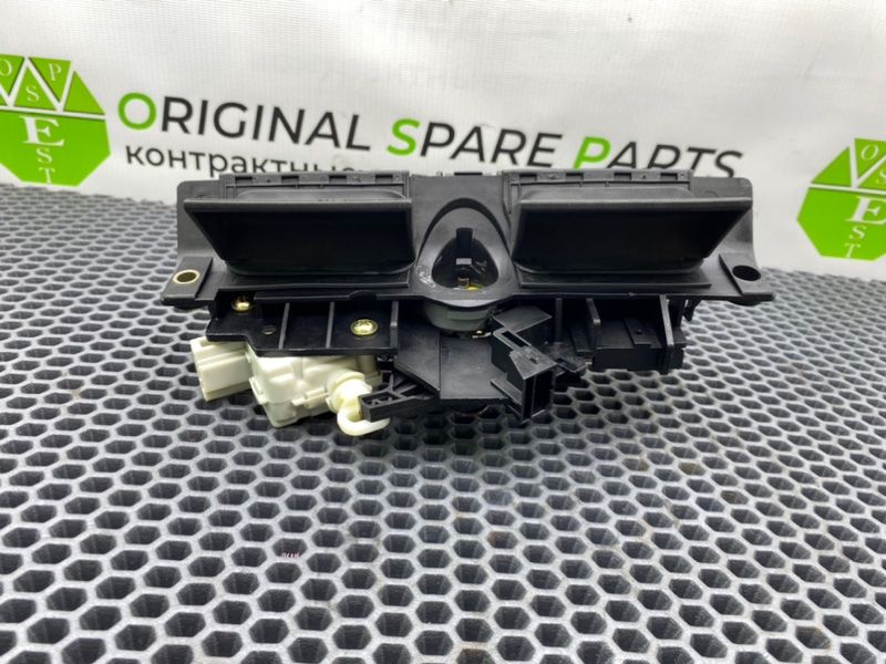 Ручка багажника, 1900 рублей, Калининград