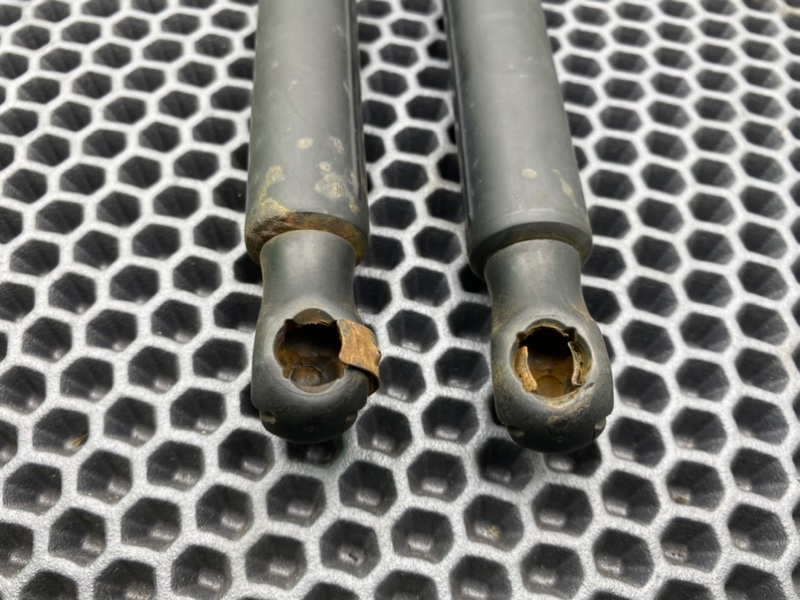 Амортизатор багажника, 2100 рублей, Калининград