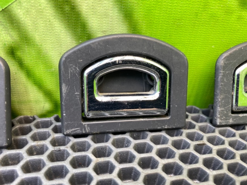 Кронштейн, 1600 рублей, Калининград