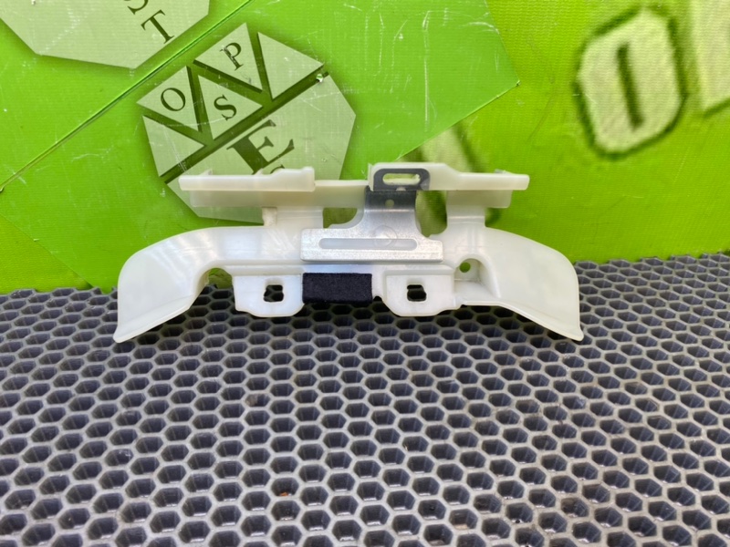 Кронштейн, 500 рублей, Калининград