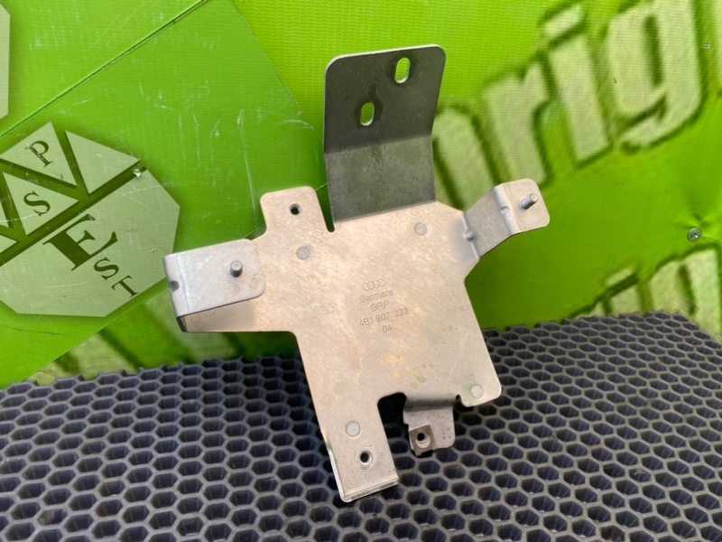 Кронштейн, 1000 рублей, Калининград