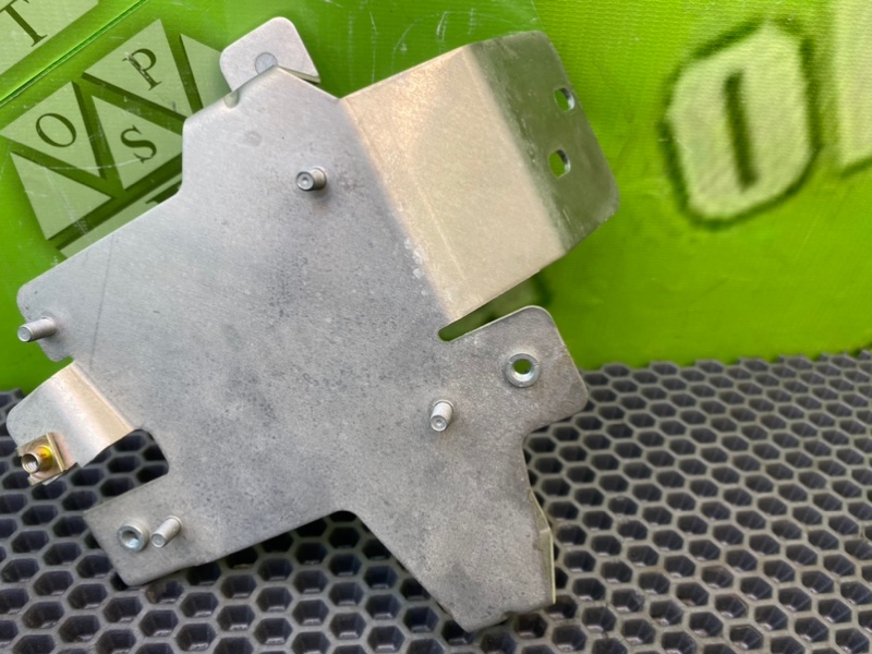 Кронштейн, 1000 рублей, Калининград