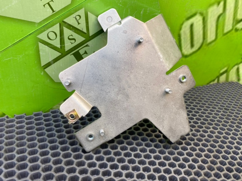 Кронштейн, 1000 рублей, Калининград