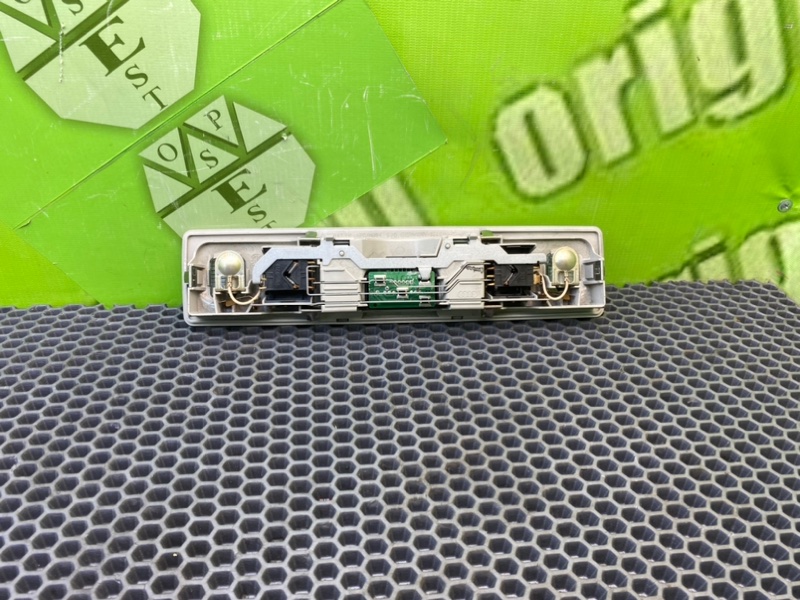 Плафон подсветки салона, 1000 рублей, Калининград