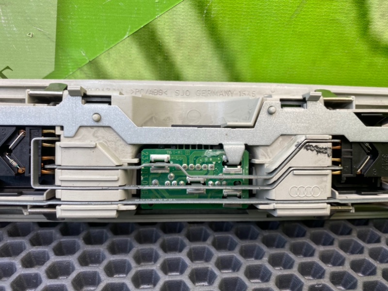 Плафон подсветки салона, 1000 рублей, Калининград
