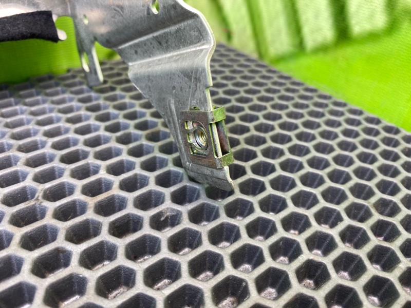 Кронштейн, 1300 рублей, Калининград