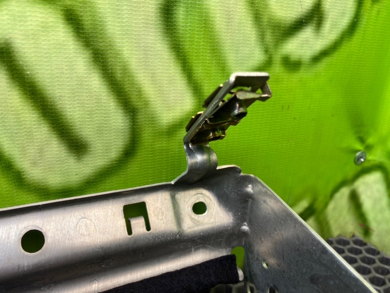 Кронштейн, 1300 рублей, Калининград