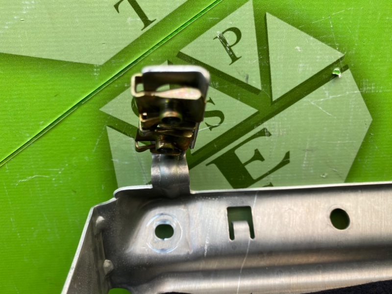 Кронштейн, 1300 рублей, Калининград