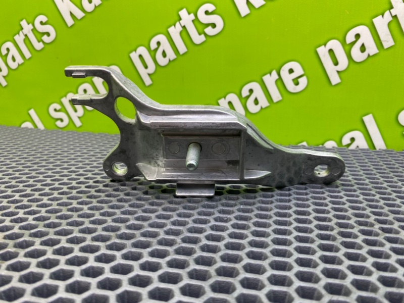 Кронштейн подлокотника, 800 рублей, Калининград