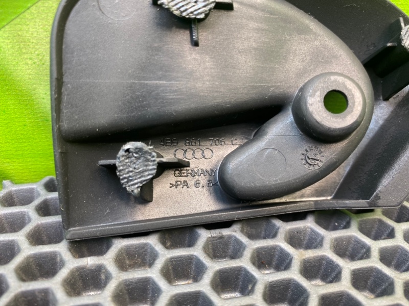 Кронштейн, 400 рублей, Калининград