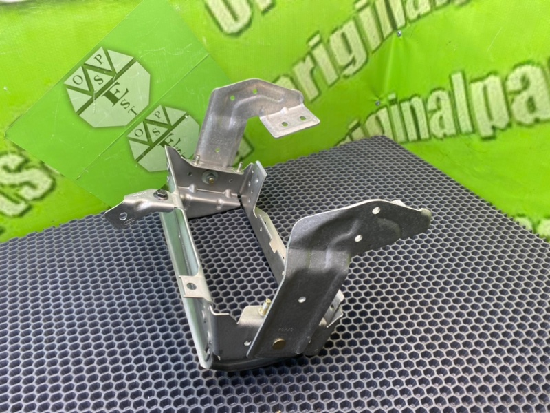 Кронштейн подушки безопасности, 2100 рублей, Калининград