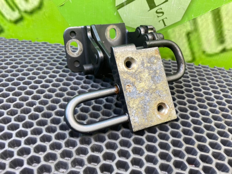 Петля двери, 1000 рублей, Калининград