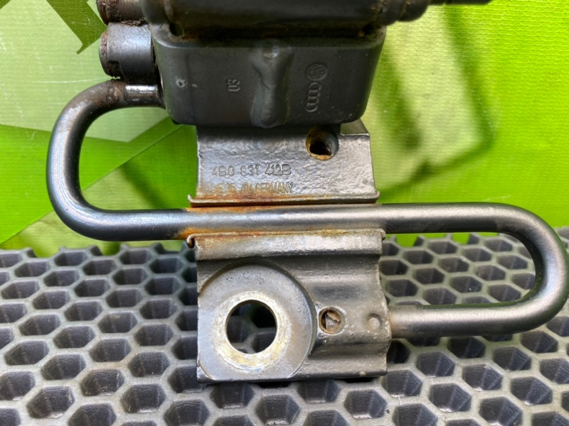 Петля двери, 1000 рублей, Калининград