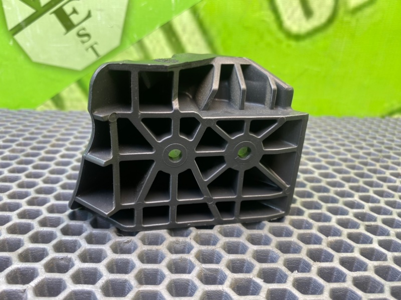 Направляющая ремня безопасности, 500 рублей, Калининград