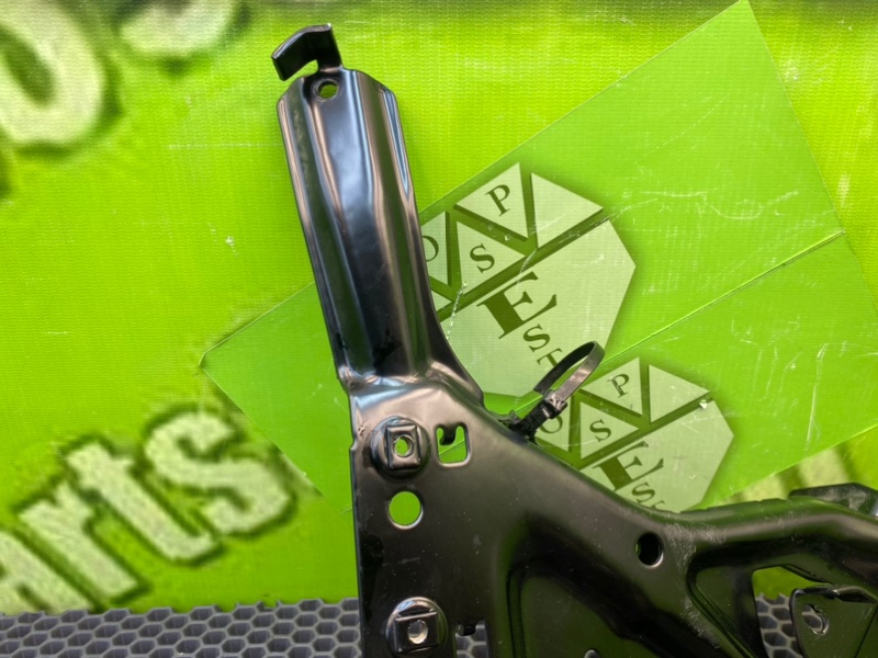 Кронштейн, 1000 рублей, Калининград