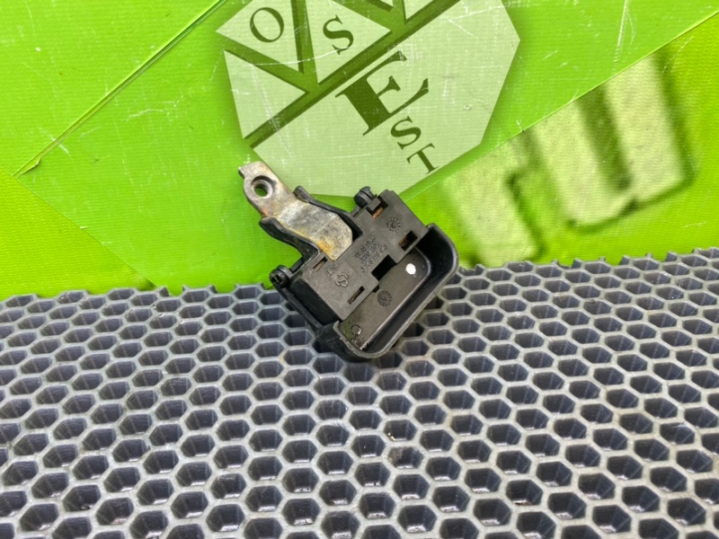 Крышка, 1000 рублей, Калининград