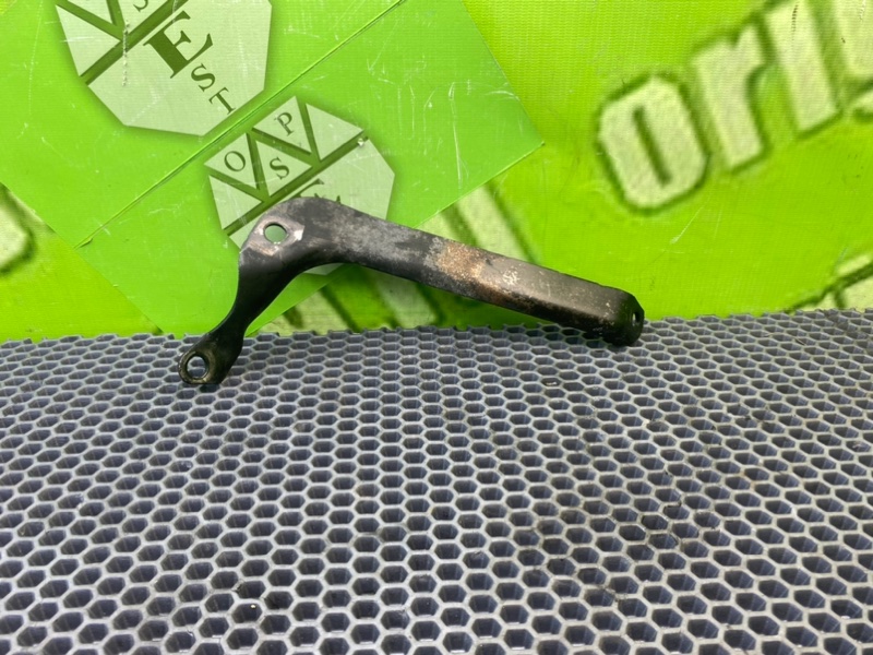 Кронштейн турбины, 500 рублей, Калининград