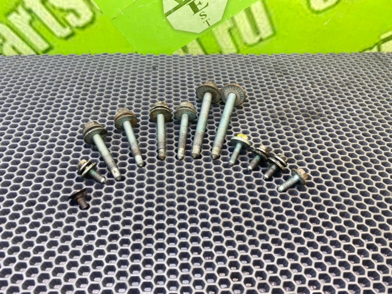 Болты подрамника, 1700 рублей, Калининград