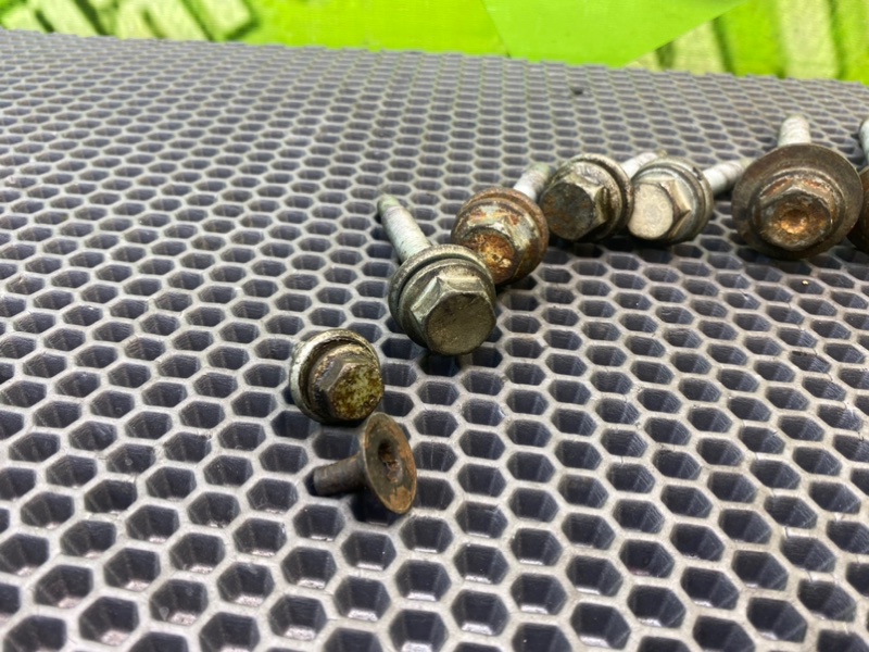 Болты подрамника, 1700 рублей, Калининград