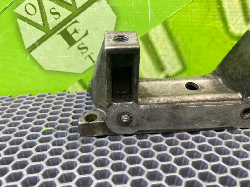 Кронштейн АКПП, 1000 рублей, Калининград