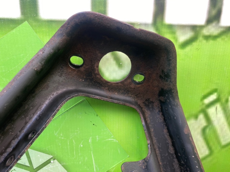 Кронштейн двигателя, 1000 рублей, Калининград