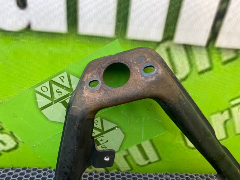 Кронштейн двигателя, 1000 рублей, Калининград