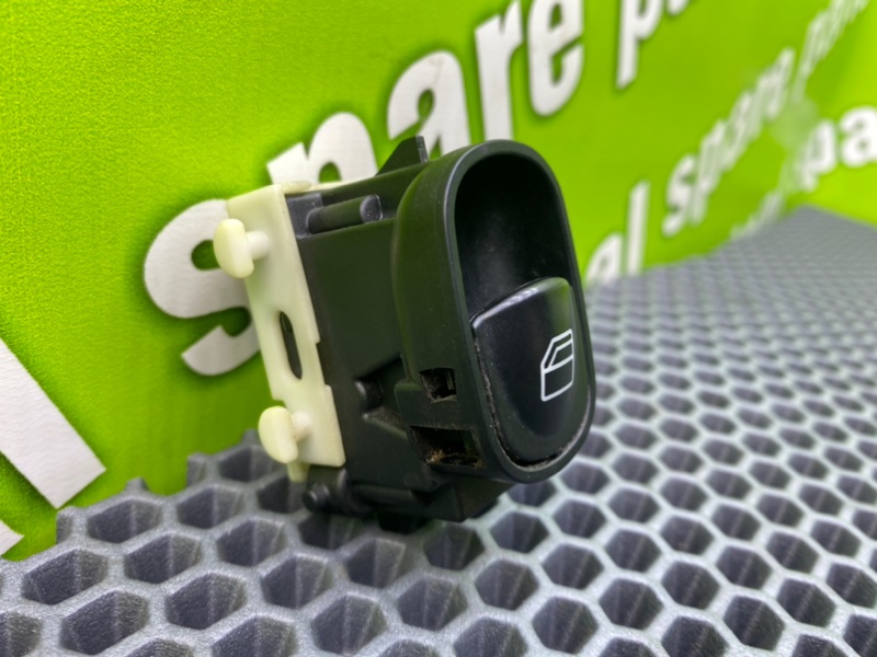 Кнопка стеклоподъемника, 600 рублей, Калининград