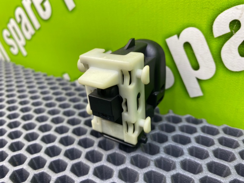 Кнопка стеклоподъемника, 600 рублей, Калининград