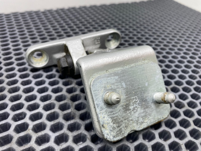 Петли дверей, 1000 рублей, Калининград