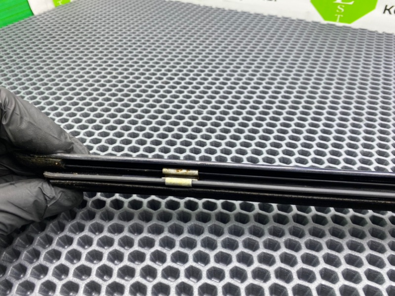 Молдинг стекла, 1200 рублей, Калининград