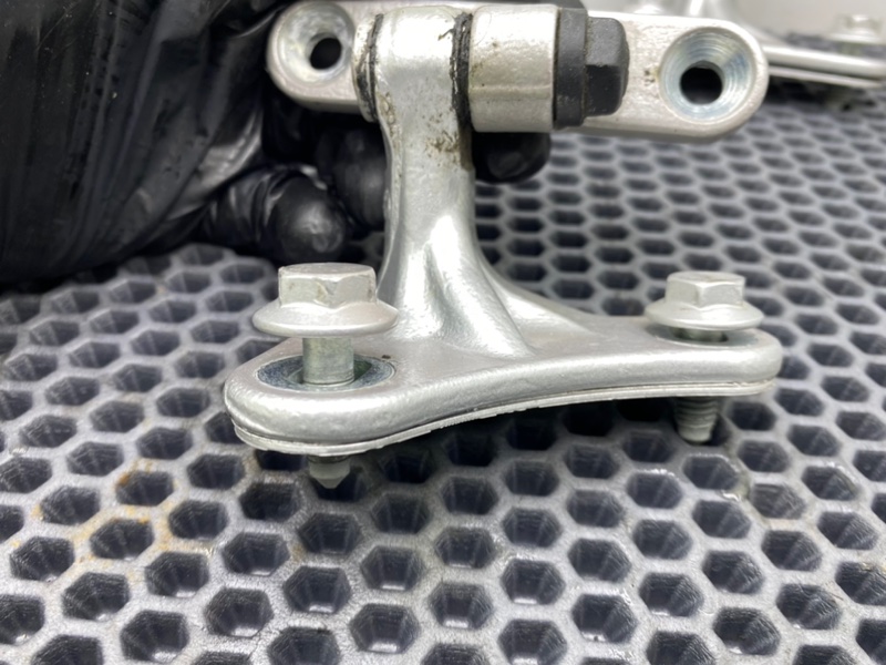 Петли дверей, 1000 рублей, Калининград