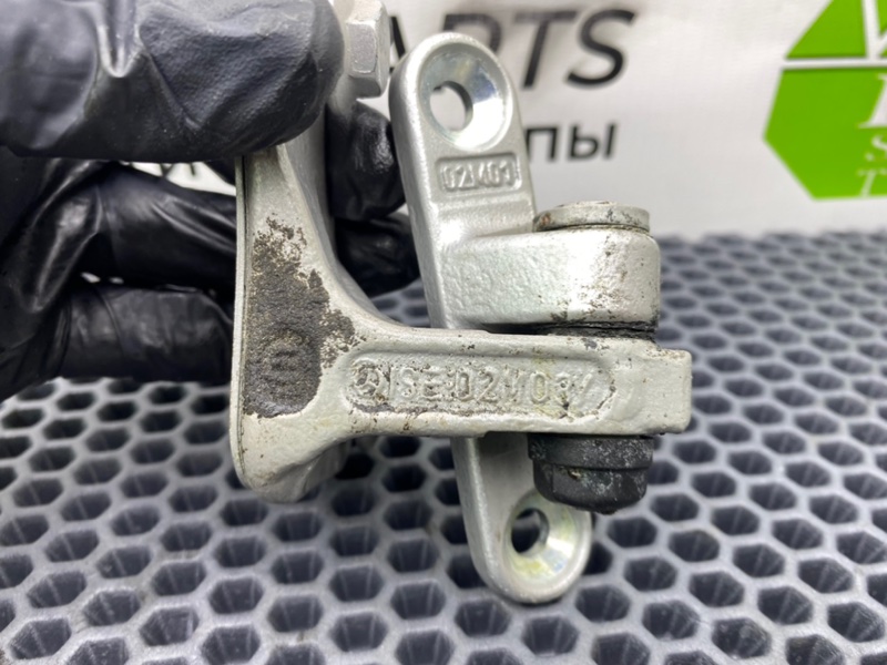 Петли дверей, 1000 рублей, Калининград