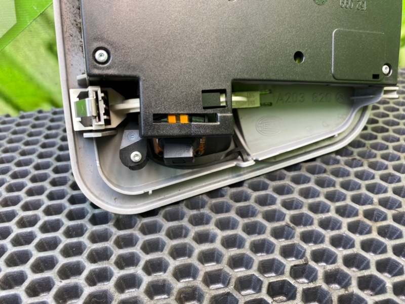 Плафон подсветки салона, 1600 рублей, Калининград