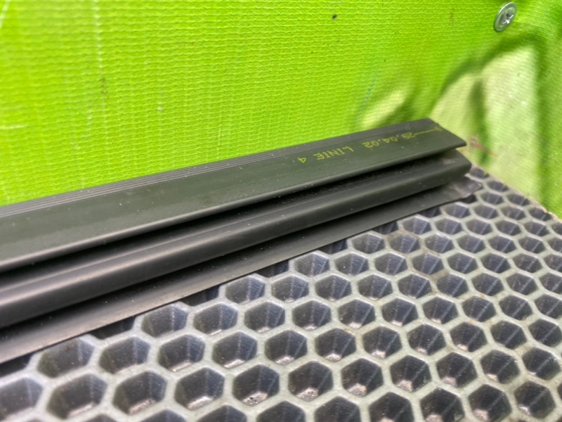 Уплотнитель стекла, 1000 рублей, Калининград