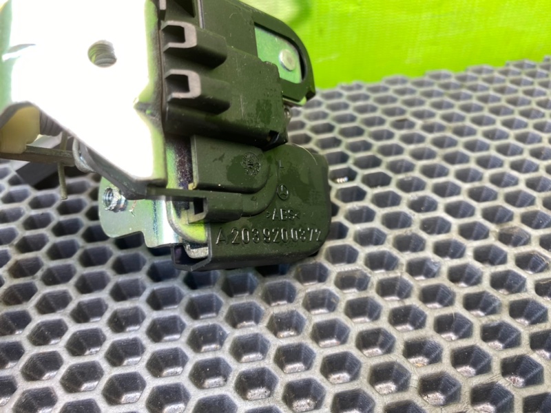 Замок спинки сиденья, 1600 рублей, Калининград