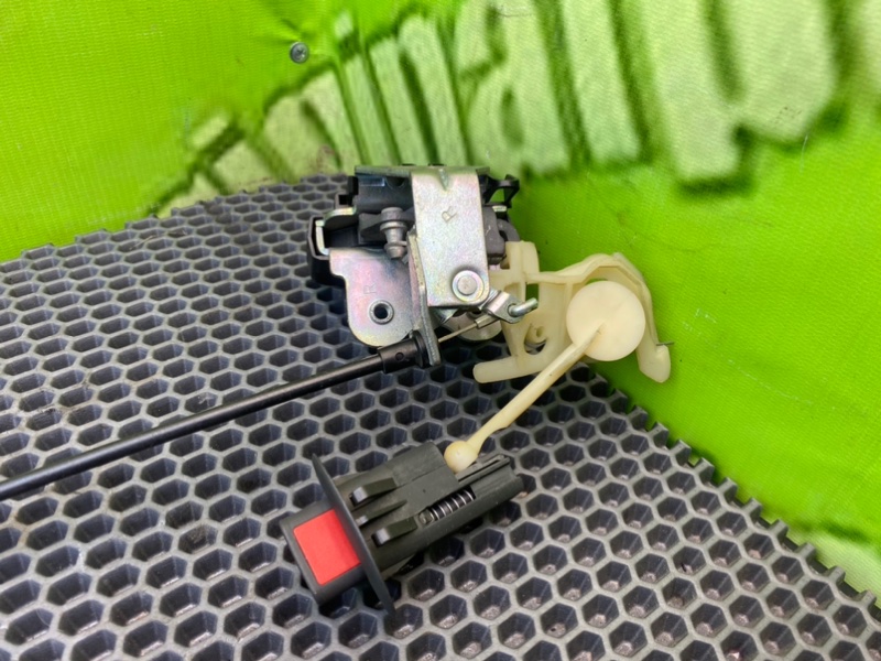 Замок спинки сиденья, 1600 рублей, Калининград