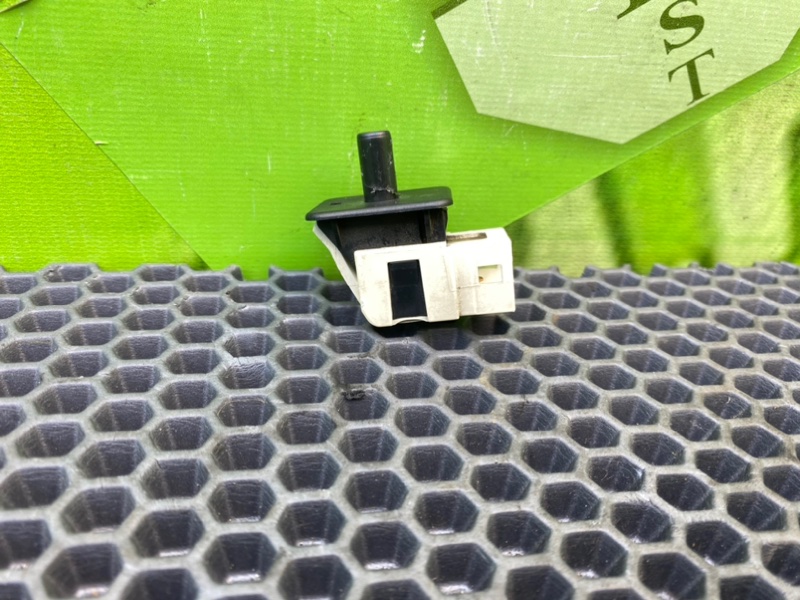 Концевик двери, 500 рублей, Калининград