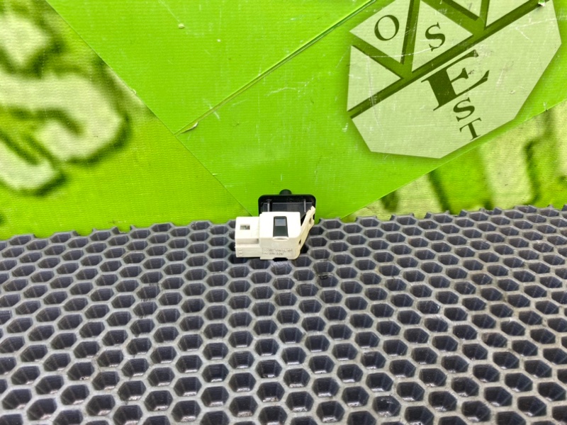 Концевик двери, 500 рублей, Калининград